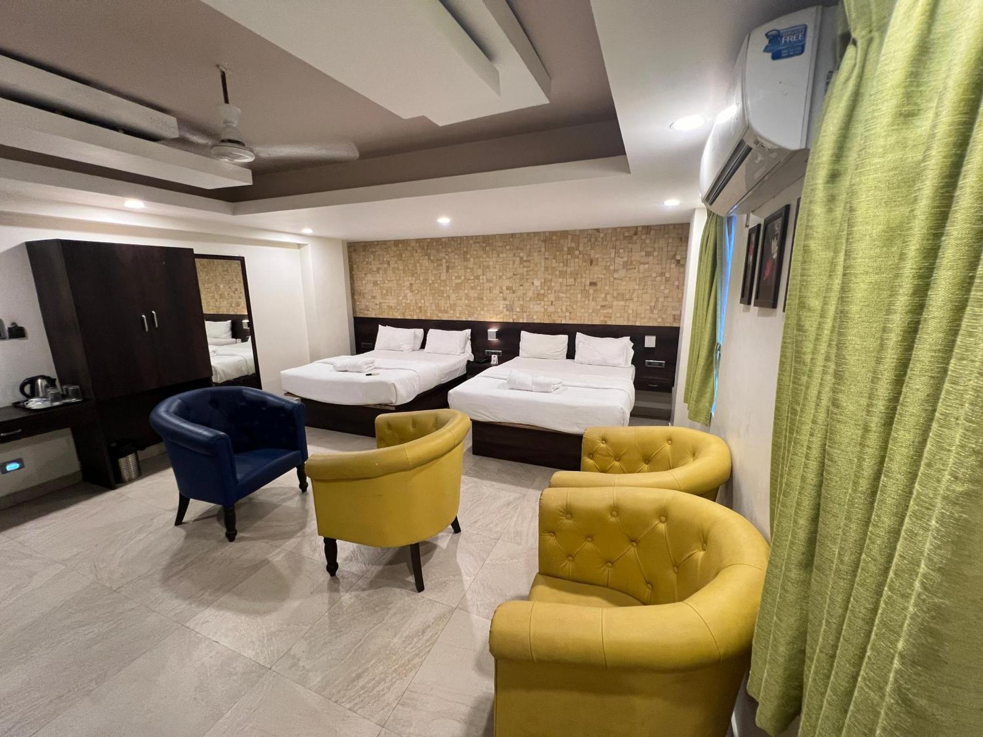 Diviyum Manor Hotel Port Blair Exterior photo