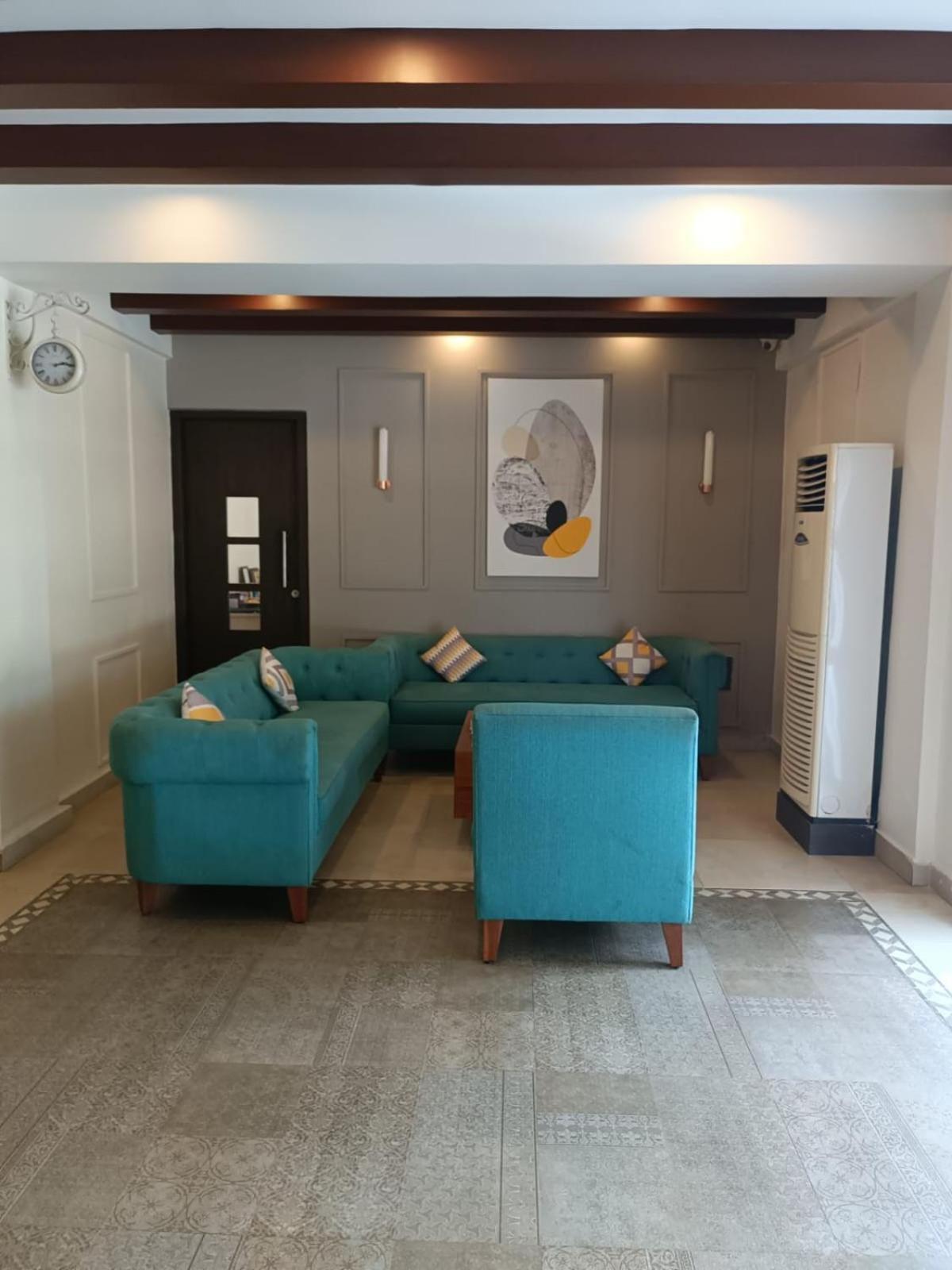 Diviyum Manor Hotel Port Blair Exterior photo